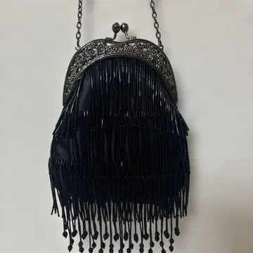 23구 가마구치 파티백 블랙 비즈