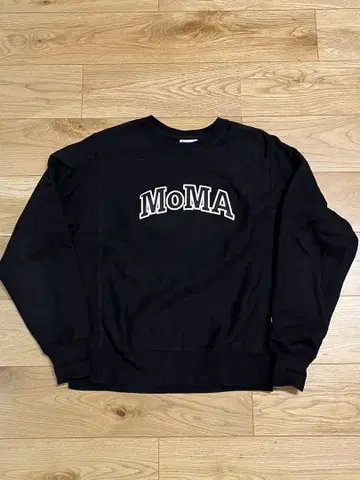 Champion MoMA 맨투맨 S 블랙 리버스 위브