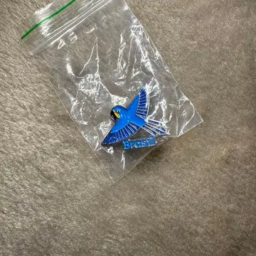 간사이 만박 브라질관 핀 배지