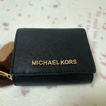 MICHAELKORS 3단 폴더형 지갑