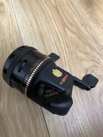 ABU290 C 스핀캐스트 릴