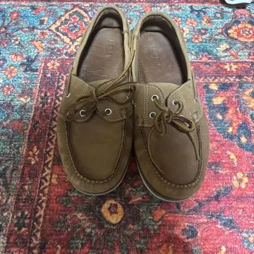 J.CREW Classic leather boat shoes