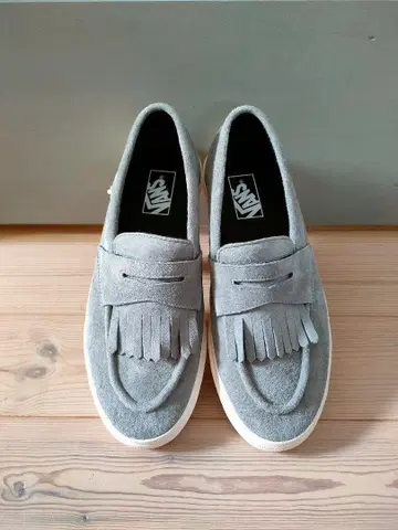 Vans 프린지 로퍼 그레이