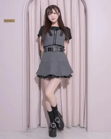 pium 가죽 벨트 뷔스티에 셋업