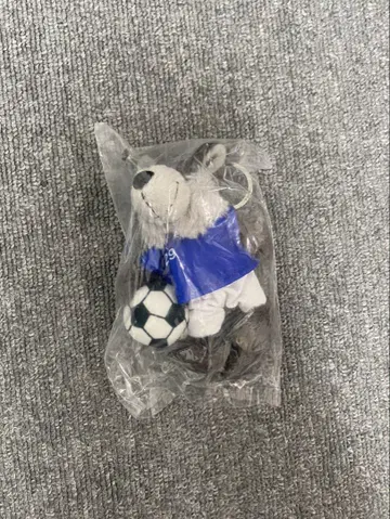새상품 미개봉 니키 NICI 키링 늑대 축구