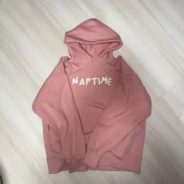 급한 naptime 후드티