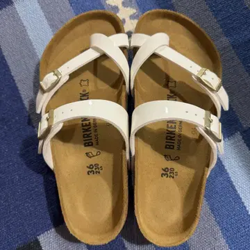 미사용 버켄스탁 36 23cm 화이트 에나멜 화이트