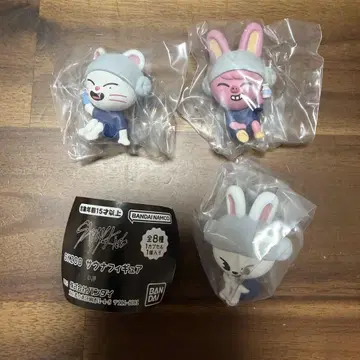 SKZOO 사우나 피규어 3개 세트