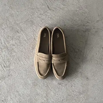 ZARA 베이지 스웨이드 로퍼 24.5 25.0 25.5
