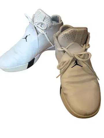 Jordan 화이트 하이컷 스니커즈