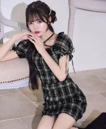 체크 무늬 미니 원피스 반팔 네이비