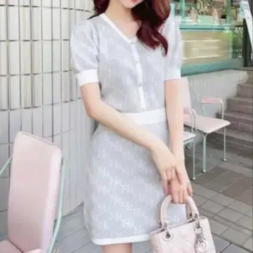 택 포함 Michellmacaron MM 모노그램 패턴 니트 원피스