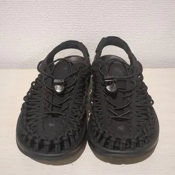 [ 새상품급 ] KEEN 킨 유니크 UNEEK 블랙 24.5cm
