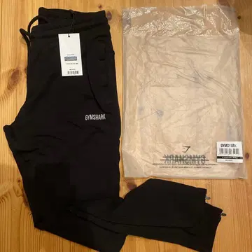GYMSHARK FIT TAPERED JOGGER 블랙 S