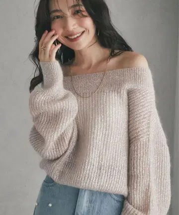 La boutique BonBon 키드 모헤어 라메 크롭 니트 핑크
