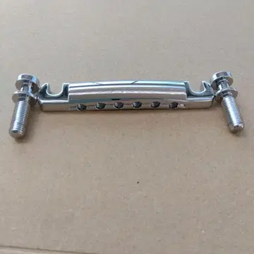 깁슨 ADVANCED PLATING 알루미늄 테일피스 Gibson 정품