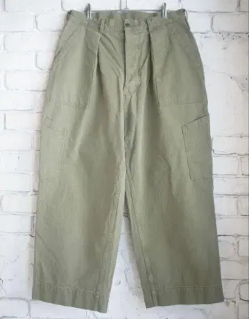 새상품급 A.PRESSE USAF Hemmed Bottoms 올리브 2