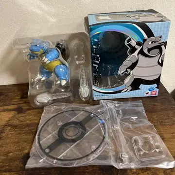 거북왕 D-Arts 피규아트 포켓몬