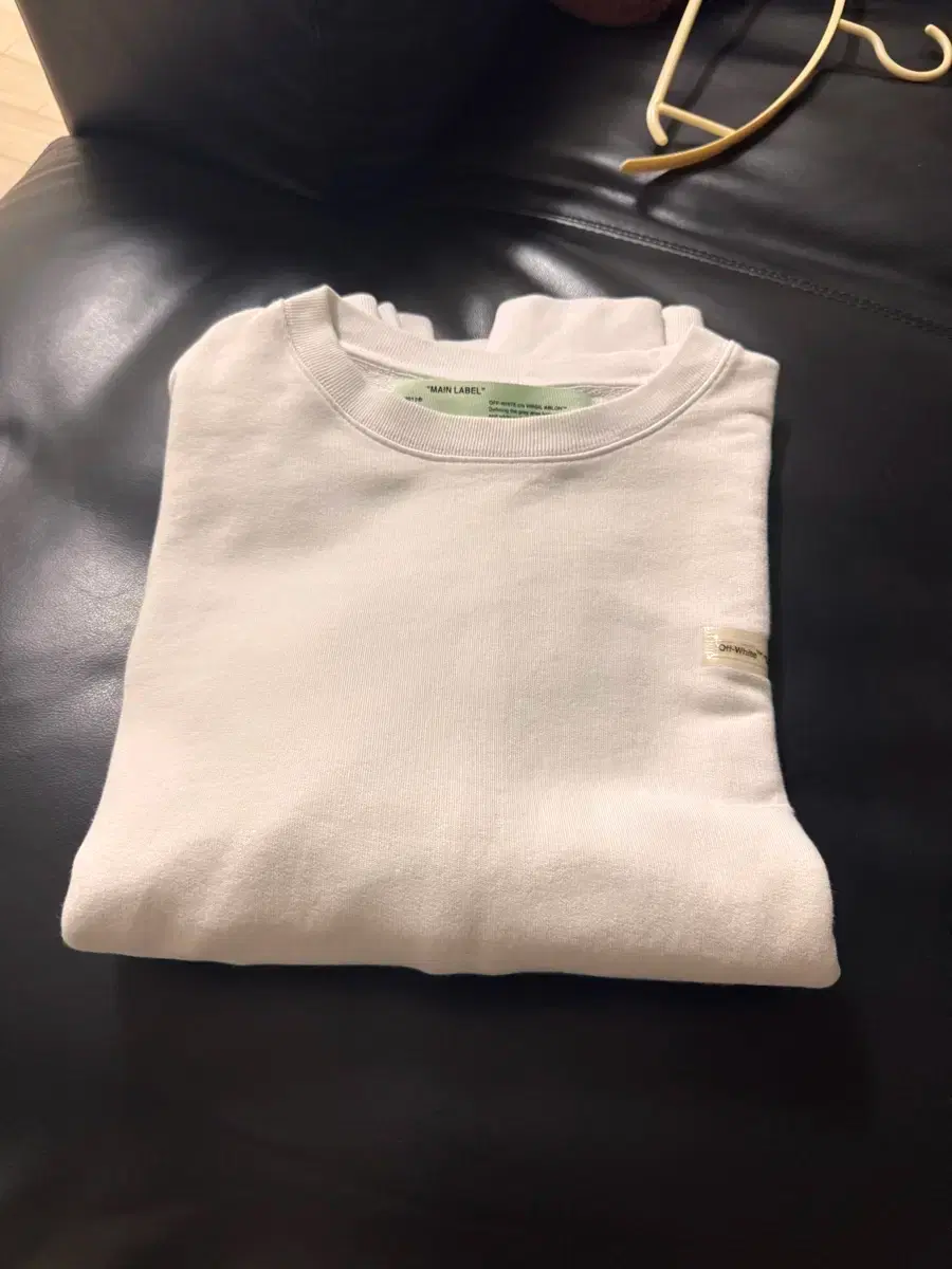 Off-white™️ sweatshirt
