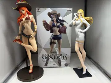 원피스 플래그 다이아몬드 선박 피규어 나미 로빈 칼리파