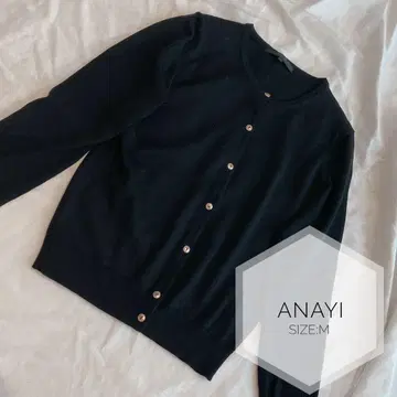 새상품급 아나이 ANAYI 울 혼방 가디건 골드 버튼 블랙