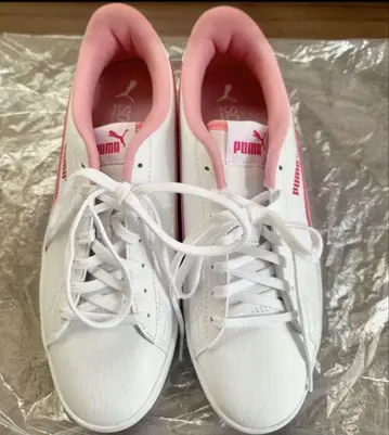 [ 새상품 ] Puma 스니커즈 화이트 핑크 25.0cm