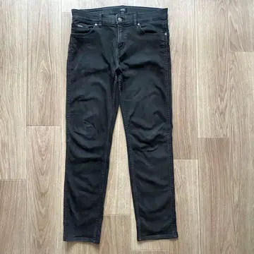 BOSS HUGO BOSS 휴고보스 블랙 데님