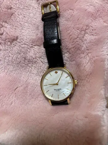 kate spade 손목시계(쿼츠) 화이트/골드 쉘판 가동품