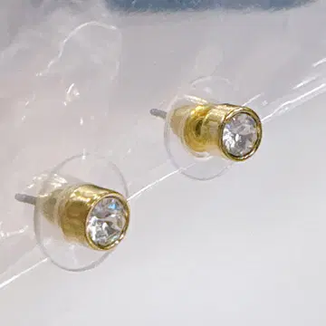 컨디션 최상 스와로브스키 SWAROVSKI 스터드 귀걸이 골드
