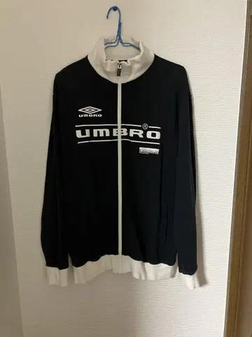 [ 레어 ] 90s UMBRO 엄브로 트랙 자켓 XL 새상품급 미사용급