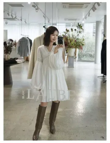 laubeblanc Yoke Lace Volume Dress