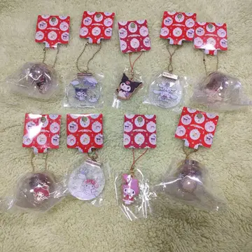 산리오 캐릭터 크리스마스 오너먼트 9개 세트