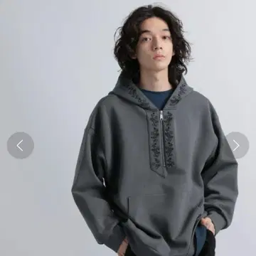하프 지퍼 자수 분또 후드티 (HARE)