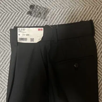 유니클로 턱 와이드 팬츠