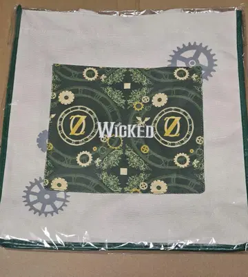 Wicked 토트백 극단 사계