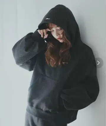 Lallana(라라나) 라메 맨투맨 후디