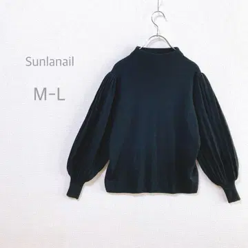 [ Sunlanail ] 모크넥 볼륨 슬리브 니트 뽕긋한 소매 럭셔리