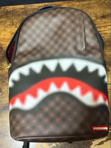 LIMITED EDITION 상어 디자인 백팩