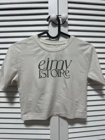 eimy istoire 에이미 eimy 펄 로고 핏 T셔츠