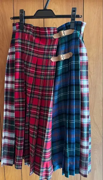 체크 무늬 플리츠 스커트 PINK HOUSE