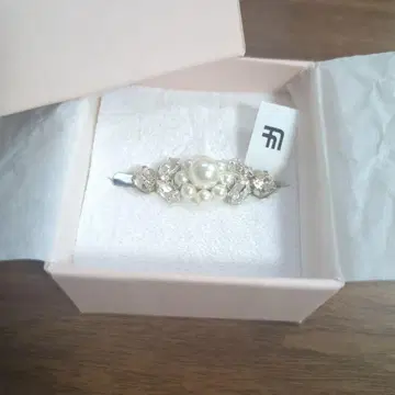 Simone Rocha 펄 헤어 클립