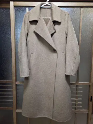 유니클로 베이지 롱 코트