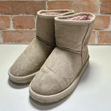 [ 완판 ] 어그 부츠(22) 베이지 계열 핑크 보아 숏 갸루