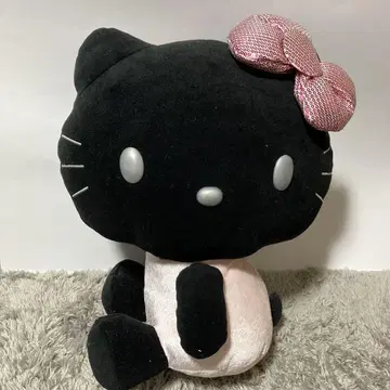 키티 봉제 인형