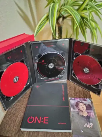 BTS MAP OF THE SOUL ONE