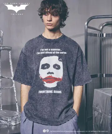 조커 프린트 T셔츠 M/L/XL