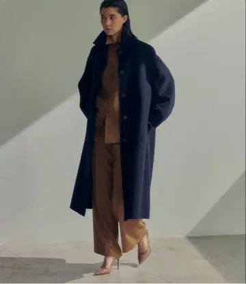 haunt 울 혼방 롱 코트 네이비 24AW