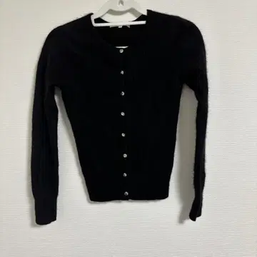 캐시미어 100% 가디건 사이즈 38 Real & Riche