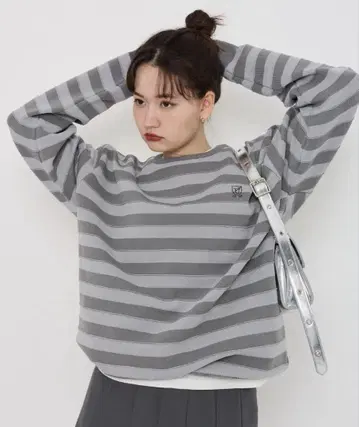 Tina:jojun 보더 니트