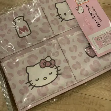 헬로키티 월 포켓 미개봉 새상품 수납 굿즈 산리오
